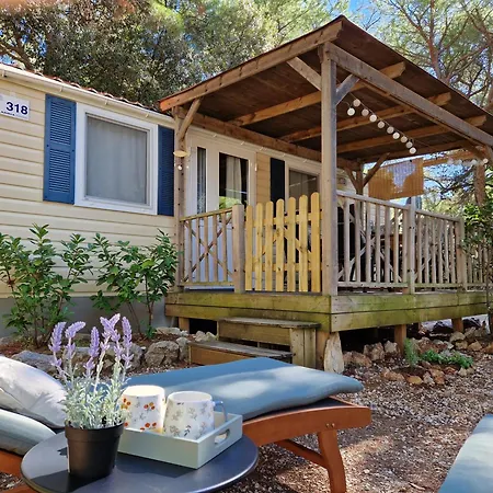 Дом отдыха Mobile Chakula At Kozarica Camp