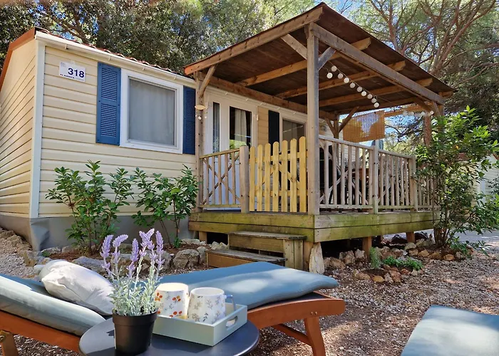 Дом отдыха Mobile Chakula At Kozarica Camp