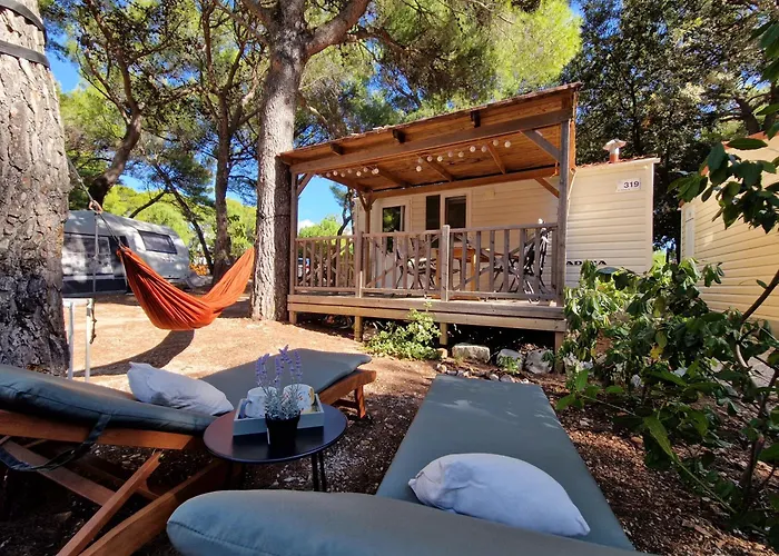 Σπίτι διακοπών Mobile Chakula At Kozarica Camp Pakoštane