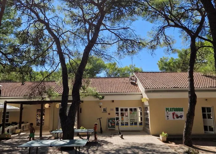 Mobile Chakula At Kozarica Camp Дом отдыха *