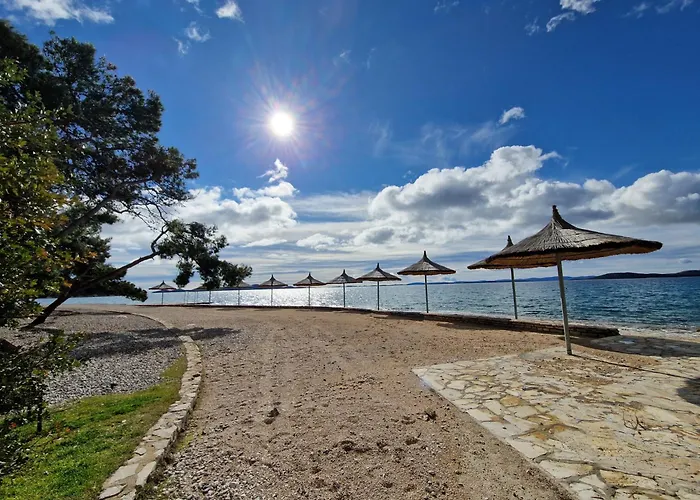 Дом отдыха Mobile Chakula At Kozarica Camp