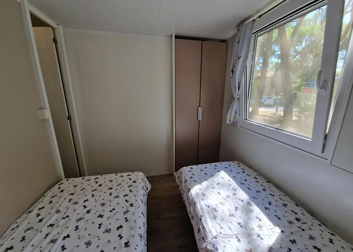 Mobile Chakula At Kozarica Camp Dom wakacyjny Pakoštane