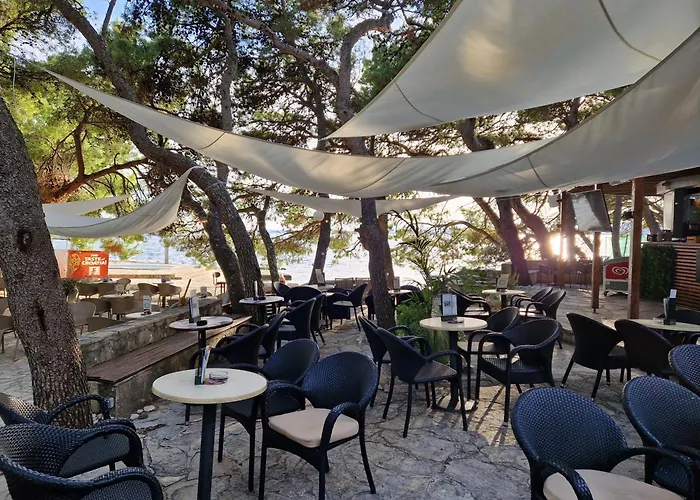 Mobile Chakula At Kozarica Camp Vikendica